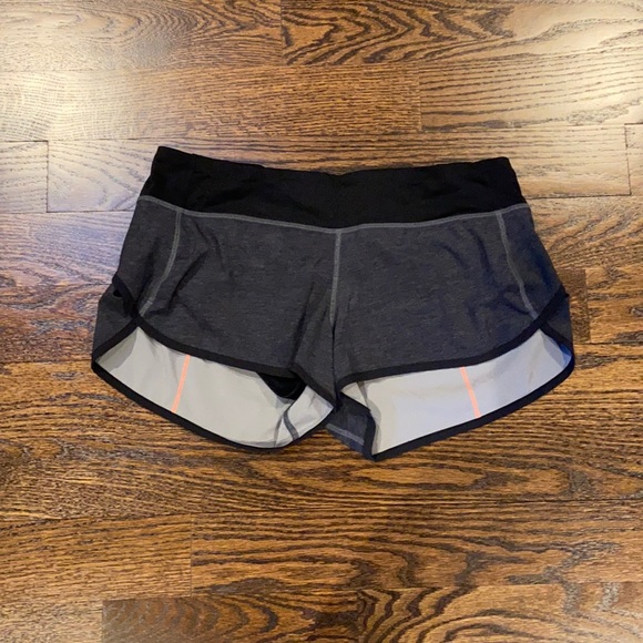 Great condition lululemon 2” Short - Picture 3 of 5